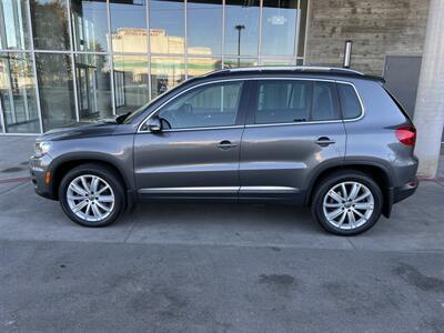 2016 Volkswagen Tiguan 2.0T SEL 4Motion   - Photo 2 - Tarzana, CA 91356