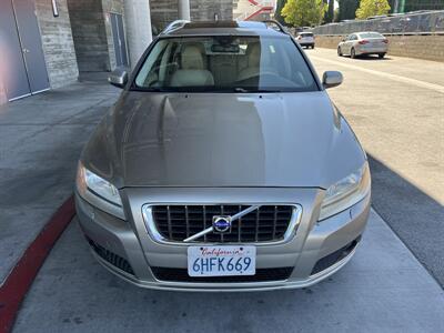 2009 Volvo V70 3.2   - Photo 8 - Tarzana, CA 91356