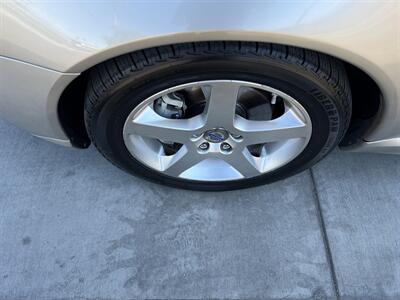 2009 Volvo V70 3.2   - Photo 24 - Tarzana, CA 91356