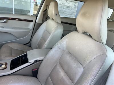 2009 Volvo V70 3.2   - Photo 10 - Tarzana, CA 91356