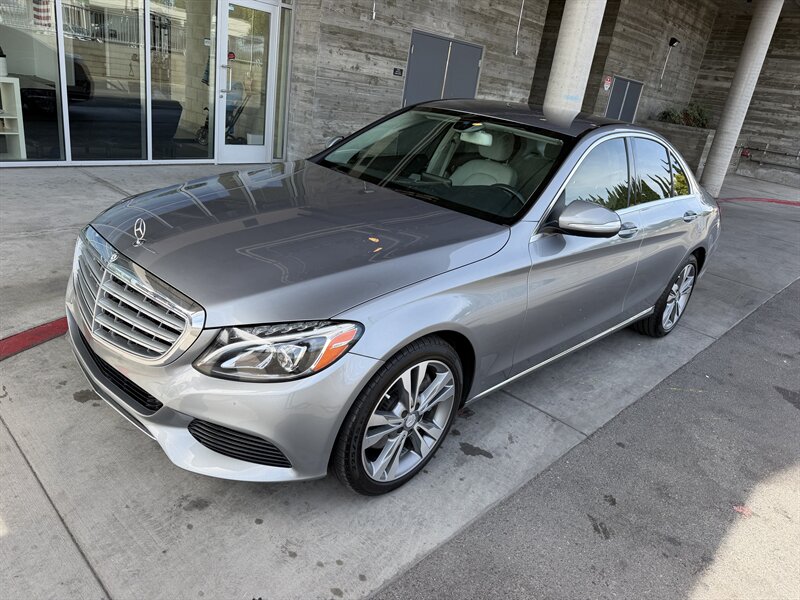 2015 Mercedes-Benz C 300   - Photo 1 - Tarzana, CA 91356