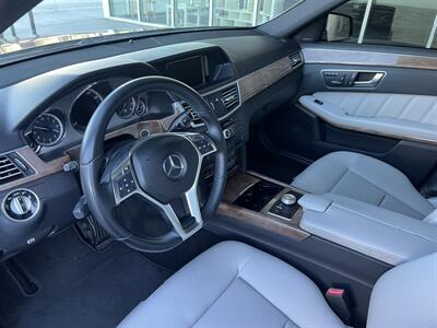 2012 Mercedes-Benz E 350 Sport   - Photo 11 - Tarzana, CA 91356