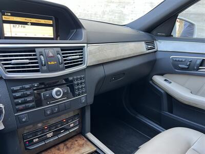 2011 Mercedes-Benz E 350 Sport   - Photo 20 - Tarzana, CA 91356