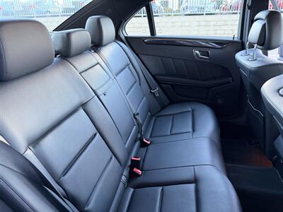 2010 Mercedes-Benz E 350 Sport   - Photo 15 - Tarzana, CA 91356