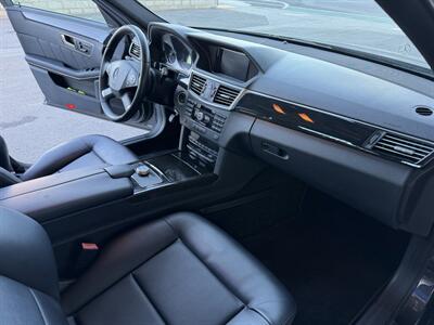 2010 Mercedes-Benz E 350 Sport   - Photo 17 - Tarzana, CA 91356