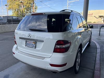 2011 Mercedes-Benz ML350   - Photo 6 - Tarzana, CA 91356