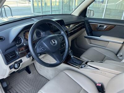 2010 Mercedes-Benz GLK 350 4MATIC   - Photo 8 - Tarzana, CA 91356