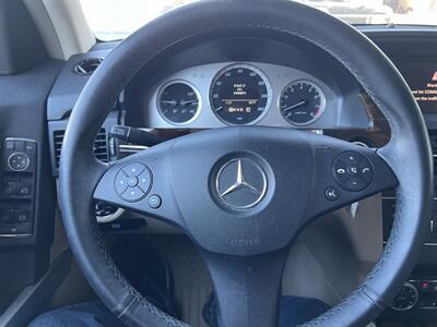 2010 Mercedes-Benz GLK 350 4MATIC   - Photo 17 - Tarzana, CA 91356