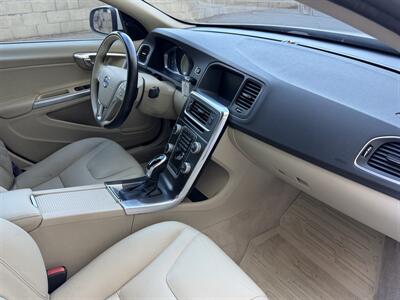 2016 Volvo S60 T5 Drive-E Premier   - Photo 16 - Tarzana, CA 91356