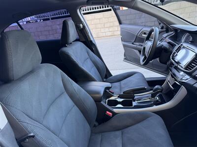 2016 Honda Accord EX   - Photo 18 - Tarzana, CA 91356