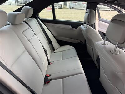 2013 Mercedes-Benz C 250 Sport   - Photo 18 - Tarzana, CA 91356
