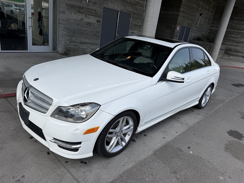 2013 Mercedes-Benz C 250 Sport   - Photo 1 - Tarzana, CA 91356