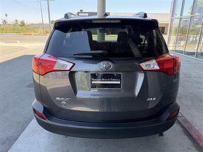 2015 Toyota RAV4 XLE - Photo 5 - Tarzana, CA 91356