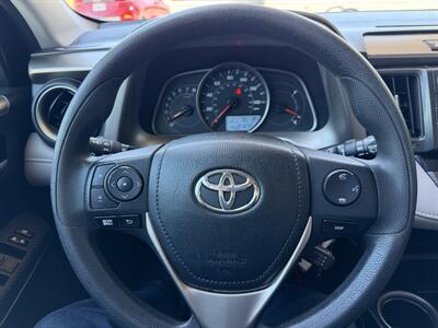 2015 Toyota RAV4 XLE - Photo 21 - Tarzana, CA 91356
