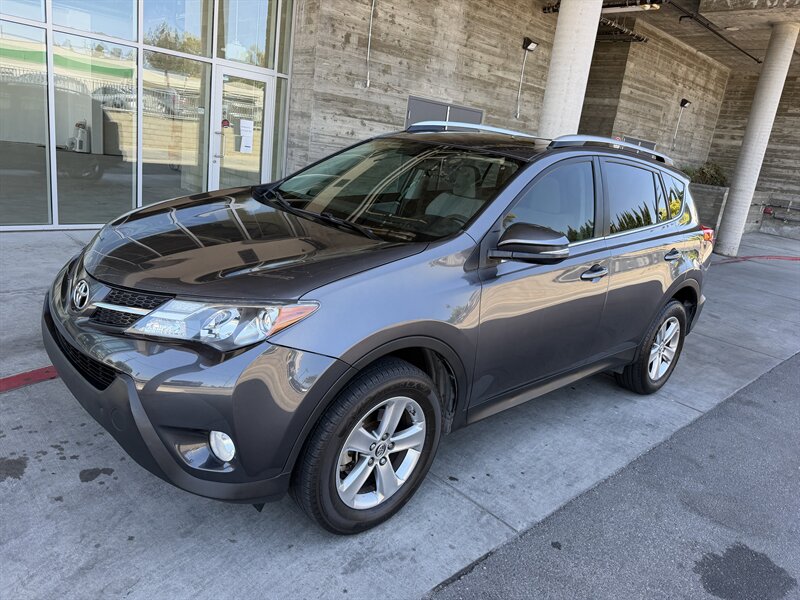 2015 Toyota RAV4 XLE   - Photo 1 - Tarzana, CA 91356