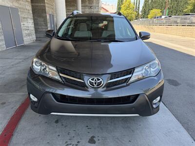 2015 Toyota RAV4 XLE - Photo 8 - Tarzana, CA 91356