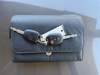 2015 Toyota RAV4 XLE - Photo 19 - Tarzana, CA 91356