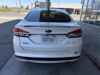 2017 Ford Fusion Energi Platinum   - Photo 5 - Tarzana, CA 91356