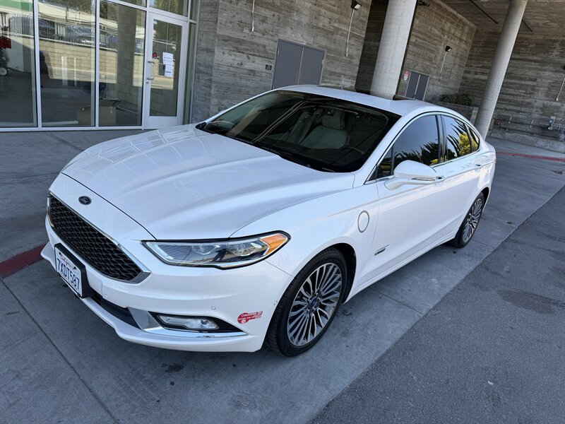 2017 Ford Fusion Energi Platinum   - Photo 1 - Tarzana, CA 91356