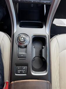 2017 Ford Fusion Energi Platinum   - Photo 22 - Tarzana, CA 91356