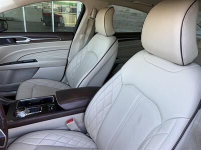 2017 Ford Fusion Energi Platinum   - Photo 12 - Tarzana, CA 91356