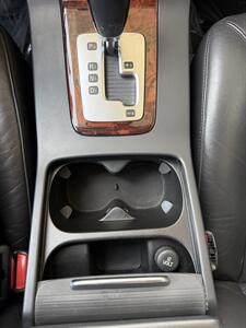 2008 Volvo V70 3.2   - Photo 23 - Tarzana, CA 91356