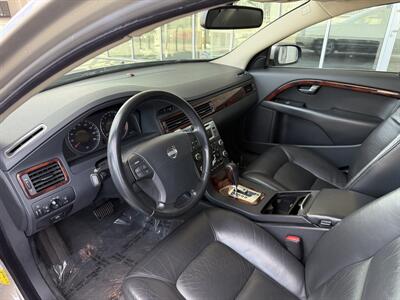 2008 Volvo V70 3.2   - Photo 11 - Tarzana, CA 91356
