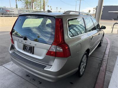 2008 Volvo V70 3.2   - Photo 6 - Tarzana, CA 91356