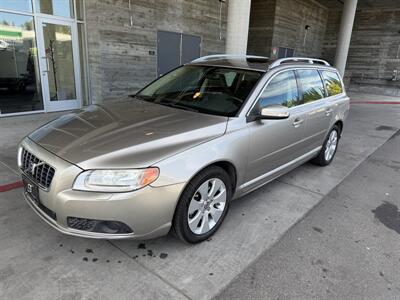 2008 Volvo V70 3.2   - Photo 2 - Tarzana, CA 91356