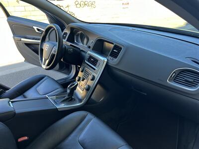 2014 Volvo S60 T5 Premier   - Photo 19 - Tarzana, CA 91356