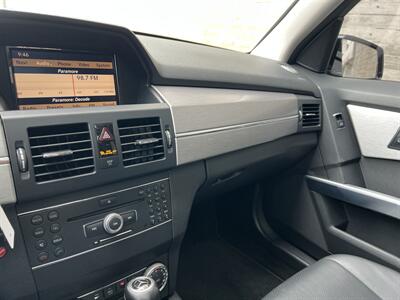 2010 Mercedes-Benz GLK GLK 350   - Photo 19 - Tarzana, CA 91356