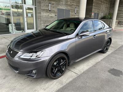 2012 Lexus IS 350   - Photo 3 - Tarzana, CA 91356