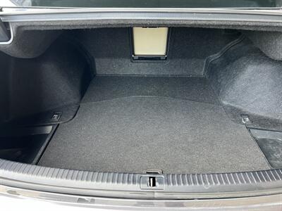 2012 Lexus IS 350   - Photo 24 - Tarzana, CA 91356