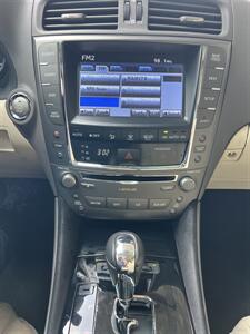 2012 Lexus IS 350   - Photo 17 - Tarzana, CA 91356