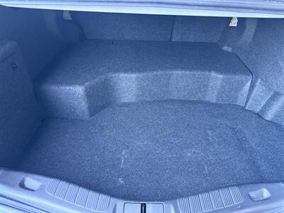 2013 Ford Fusion Hybrid SE   - Photo 14 - Tarzana, CA 91356