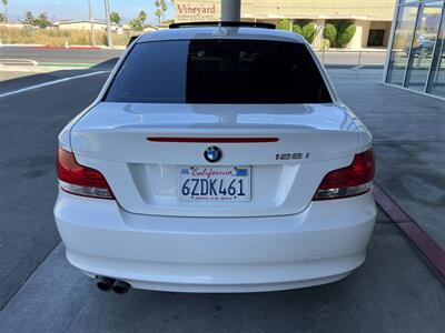 2009 BMW 1 Series 128i   - Photo 5 - Tarzana, CA 91356