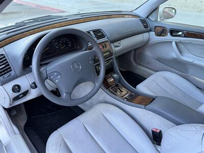 2000 Mercedes-Benz CLK CLK 320   - Photo 9 - Tarzana, CA 91356