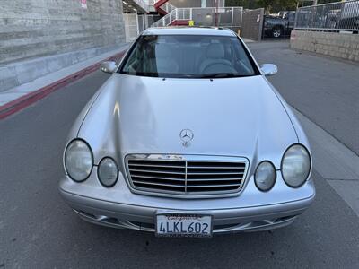 2000 Mercedes-Benz CLK CLK 320   - Photo 8 - Tarzana, CA 91356