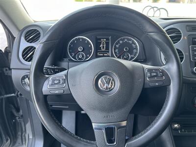 2015 Volkswagen Tiguan SE   - Photo 22 - Tarzana, CA 91356