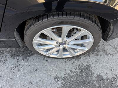 2016 Volvo S60 T5 Drive-E Inscription Pl - Photo 10 - Tarzana, CA 91356