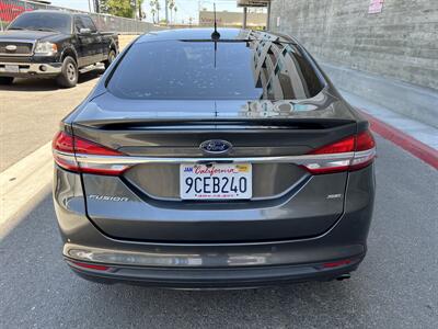 2017 Ford Fusion SE   - Photo 4 - Tarzana, CA 91356