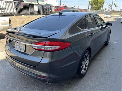 2017 Ford Fusion SE   - Photo 6 - Tarzana, CA 91356