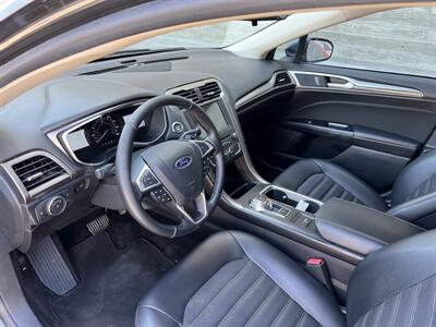 2017 Ford Fusion SE   - Photo 9 - Tarzana, CA 91356