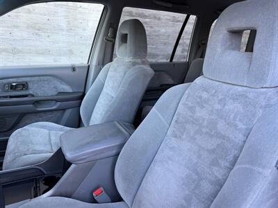 2003 Honda Pilot EX - Photo 12 - Tarzana, CA 91356