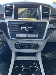 2012 Mercedes-Benz ML 350   - Photo 23 - Tarzana, CA 91356