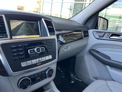 2012 Mercedes-Benz ML 350   - Photo 24 - Tarzana, CA 91356