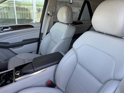 2012 Mercedes-Benz ML 350   - Photo 10 - Tarzana, CA 91356