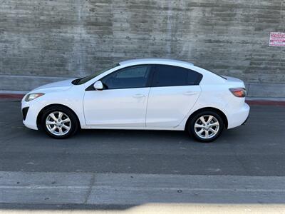 2011 Mazda Mazda3 i Touring   - Photo 2 - Tarzana, CA 91356