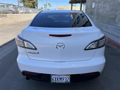 2011 Mazda Mazda3 i Touring   - Photo 4 - Tarzana, CA 91356