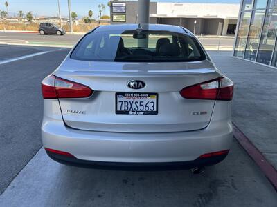2014 Kia Forte EX   - Photo 5 - Tarzana, CA 91356